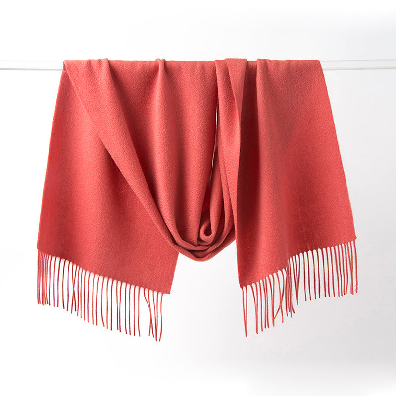 Lambswool scarf Lobster hanging