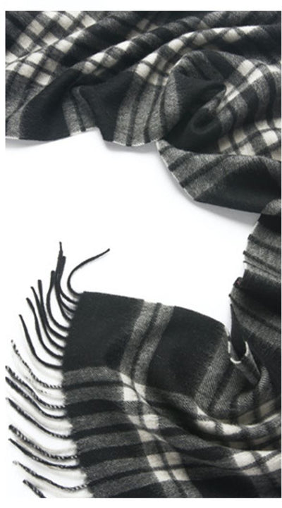 Check Lambswool Scarf Woven Black White detail 2