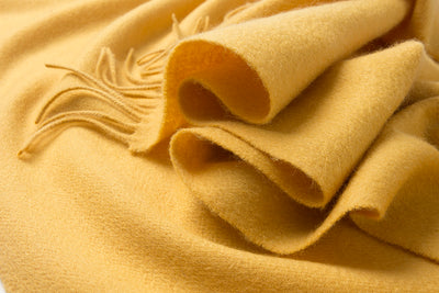 Lambswool Scarf Woven Plain Yellow details