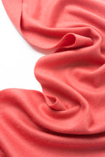 Lambswool scarf Lobster detail